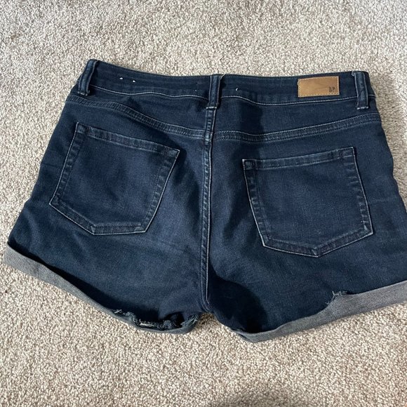 BP Juniors Dark Wash Jean Shorts,  Mid-Rise - Picture 2 of 3